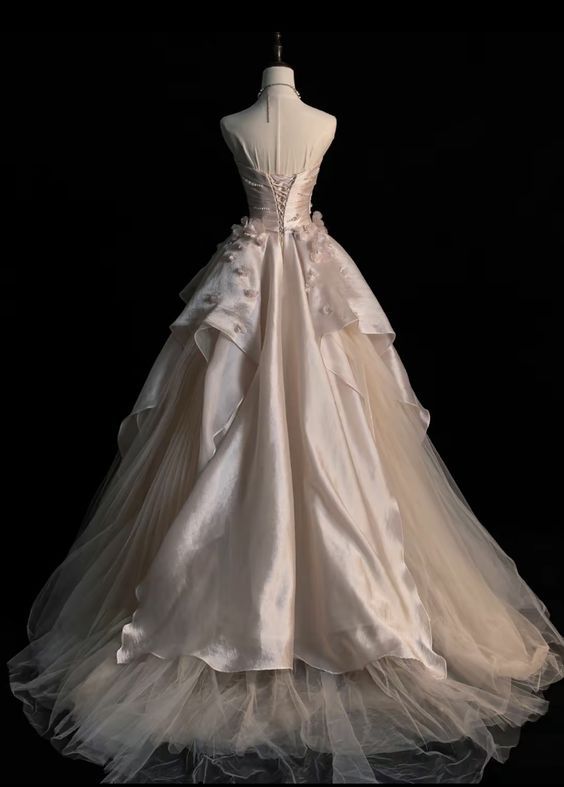 Modest Ball Gown Strapless Grape Tulle Long Prom Dresses Senior Graduation Dance Evening Outfits N035